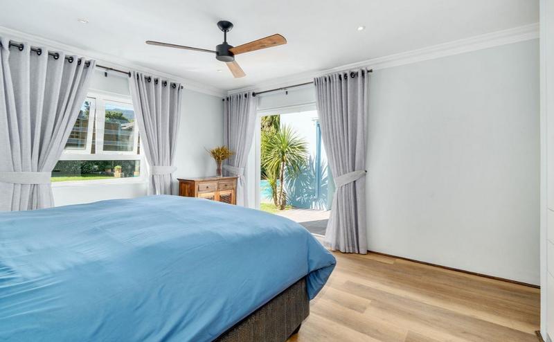 5 Bedroom Property for Sale in Hout Bay Western Cape